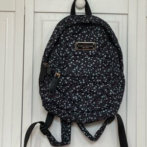 Marc Jacobs | Bags | Nwt Marc Jacobs Signet Medium Backpack  display picture 2